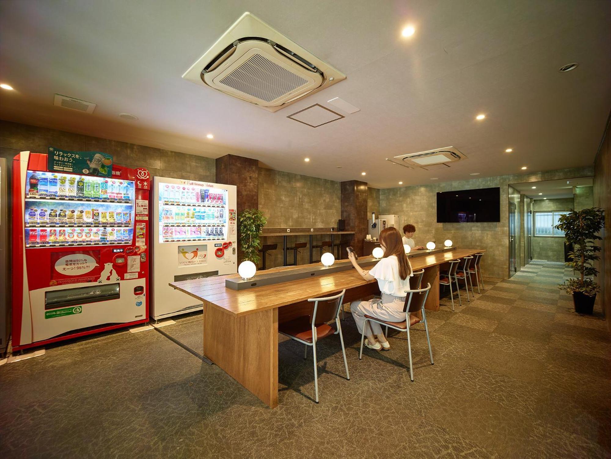 Hotel Sunplaza 2 Annex Osaka Exterior photo